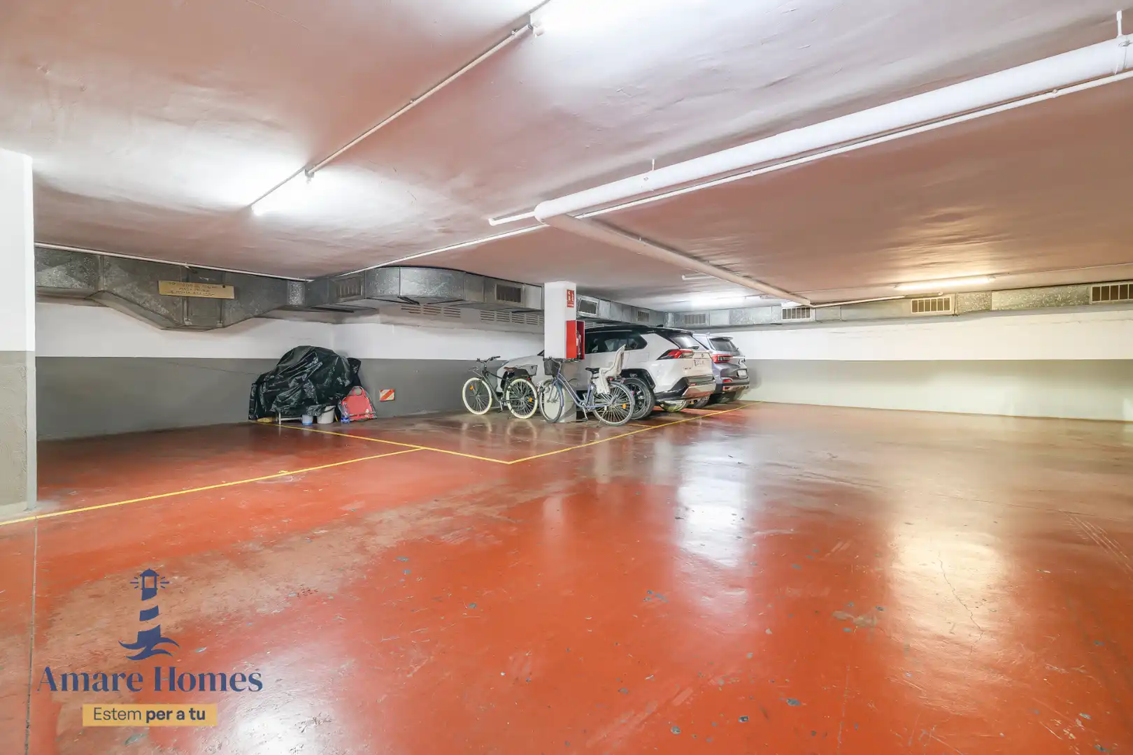 Parking de Ático en venta en Castelldefels con Terraza y Horno