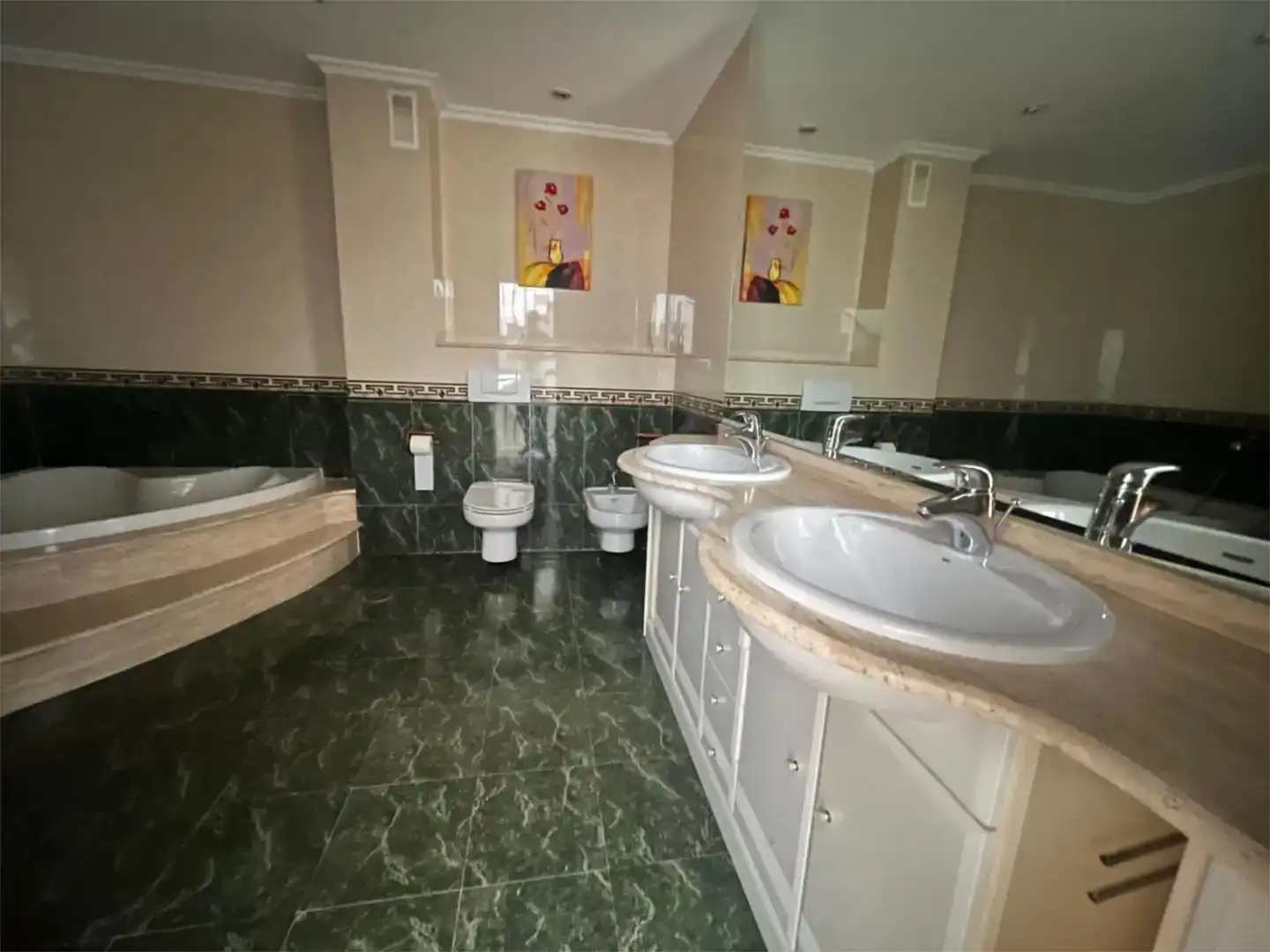 Baño de Casa adosada en venta en Nigrán con Aire acondicionado