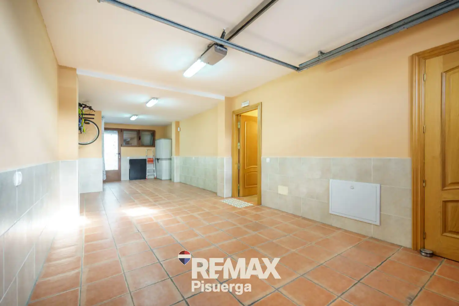 Casa o chalet en venta en Laguna de Duero con Aire acondicionado, Calefacción y Jardín privado