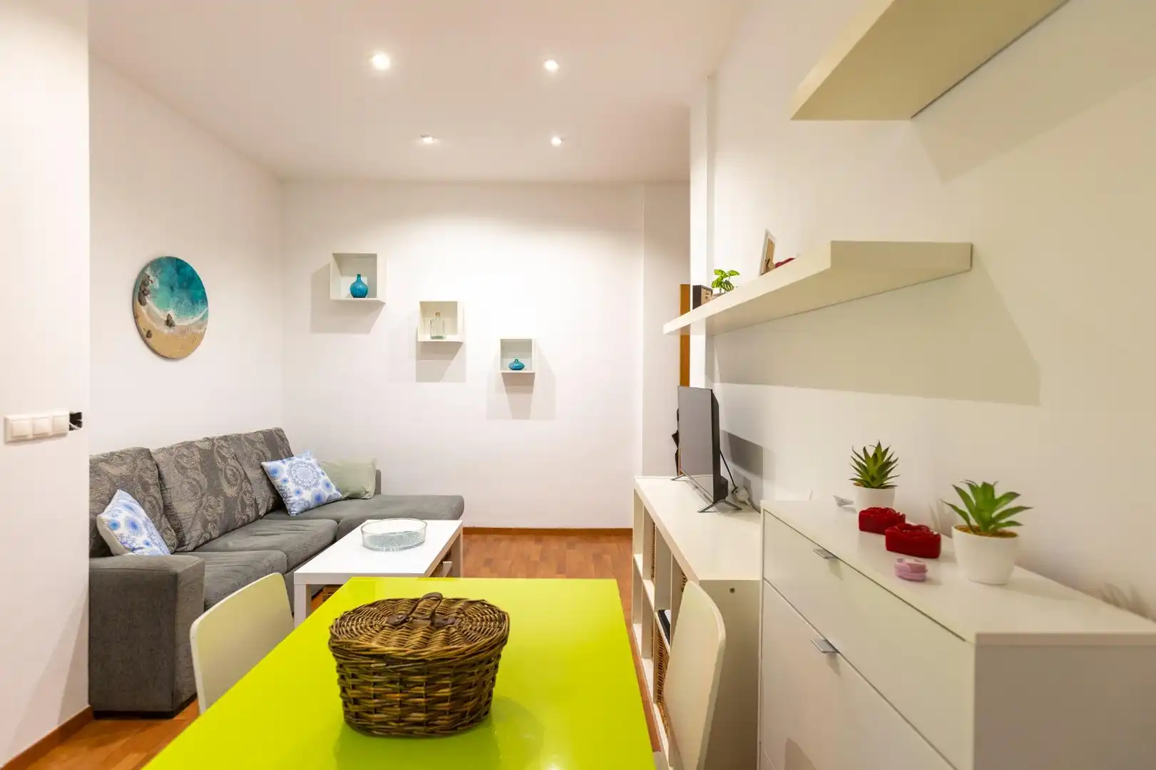 Sala d'estar de Pis en venda en Motril amb Aire condicionat i Moblat