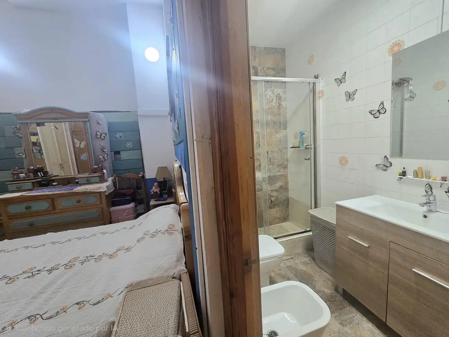 Bany de Pis en venda en Torremolinos amb Jardí privat, Terrassa i Piscina comunitària