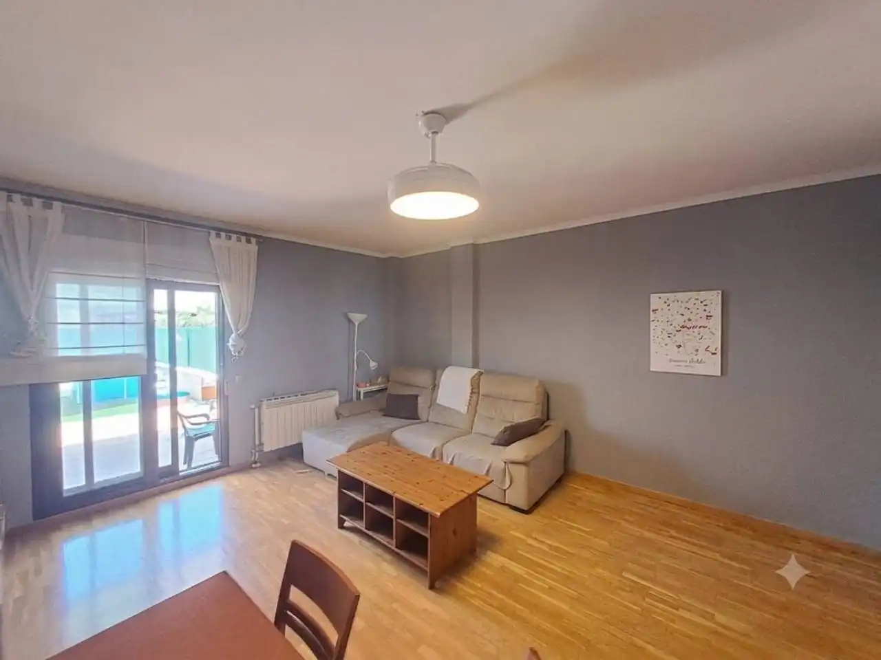 Living room of Houses for sale in Burgos  with Heating, Private garden and Parquet flooring