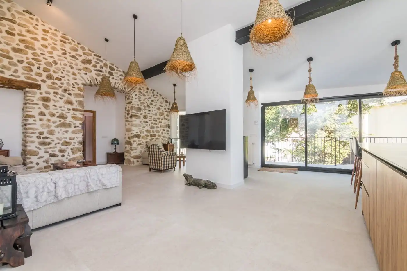 Sala d'estar de Casa o xalet en venda en Cocentaina amb Calefacció, Jardí privat i Terrassa