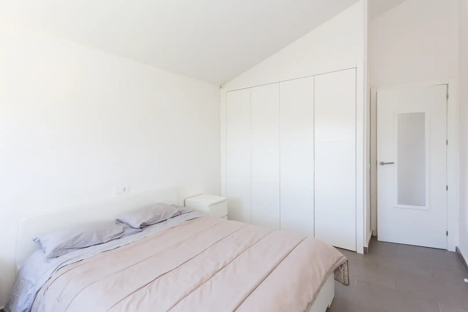 Bedroom of Houses for sale in San Antonio de Benagéber  with Air Conditioner, Heating and Private garden