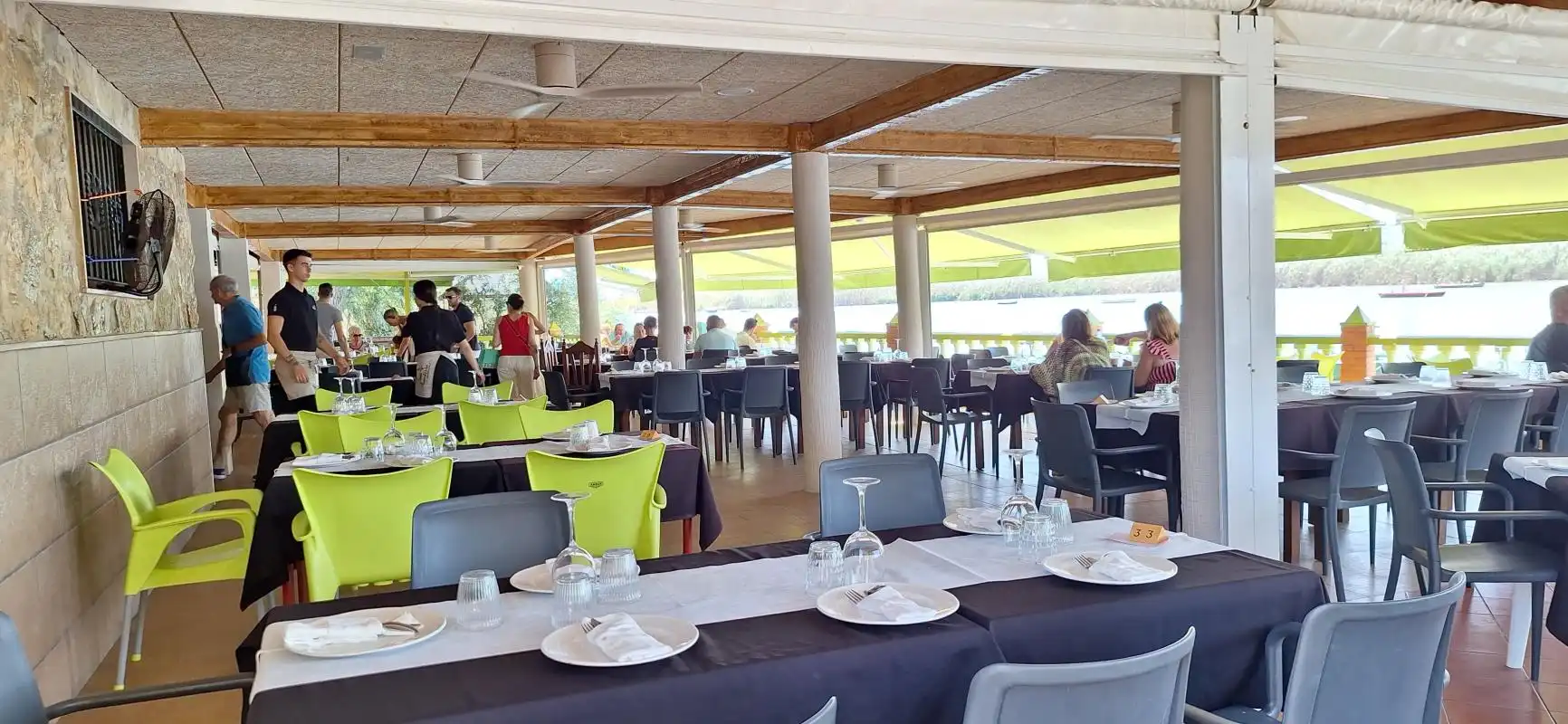 Commercial properties for sale in Cullera  with Air Conditioner, Heating and Terrace