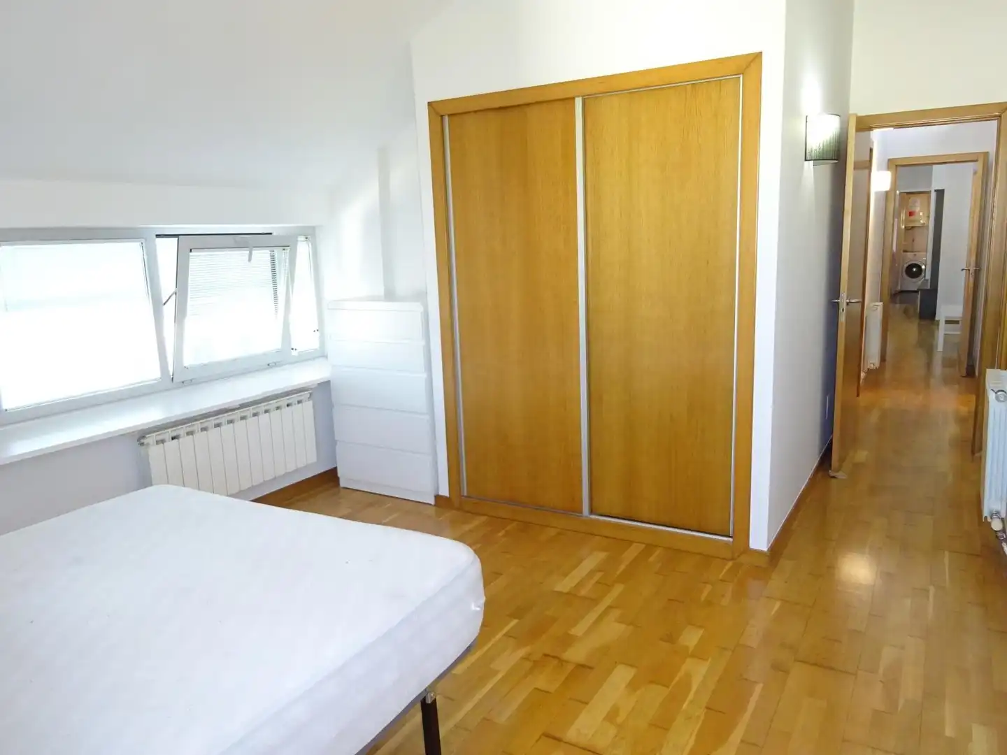 Habitación de Piso en venta en Ames con Calefacción y Amueblado