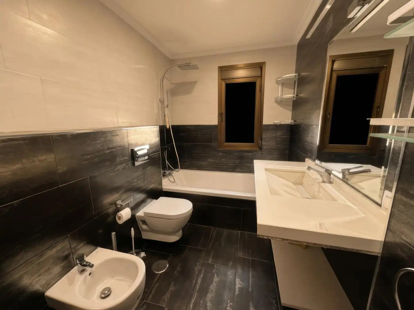 Baño de Casa o chalet en venta en Los Barrios con Aire acondicionado, Jardín privado y Terraza