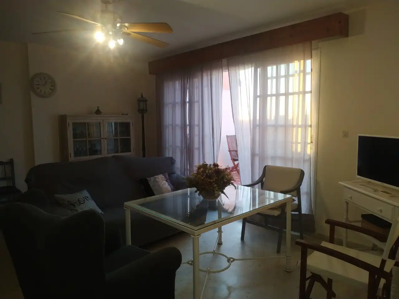Dachboden zur Miete in Calle del Correo, Centro - Calzada - Cabo Noval