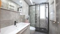 Bathroom of Flat for sale in El Astillero    with Heating