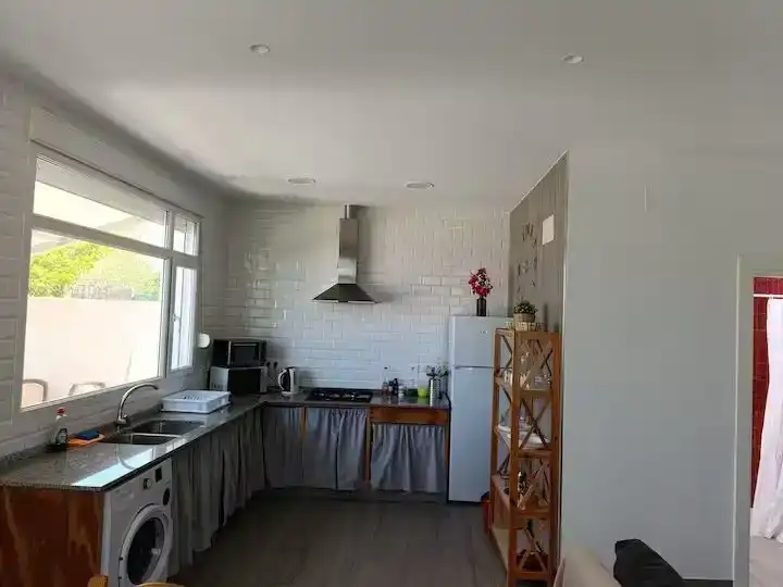 Cuina de Casa adosada en venda en Vejer de la Frontera amb Jardí privat, Traster i Moblat