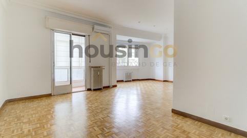 Photo 2 of Flat to rent in Doctor Esquerdo, Niño Jesús,  Madrid Capital