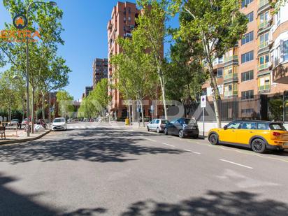 Exterior view of Premises for sale in  Madrid Capital  with Air Conditioner