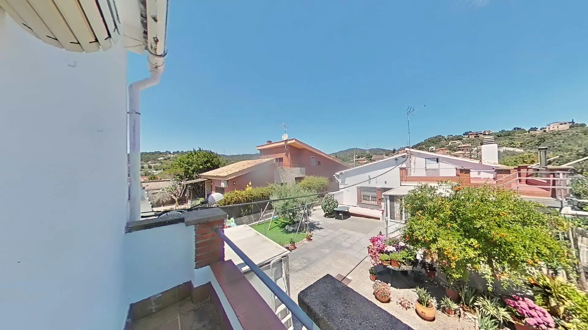 Vista exterior de Casa o xalet en venda en Piera amb Aire condicionat, Calefacció i Jardí privat