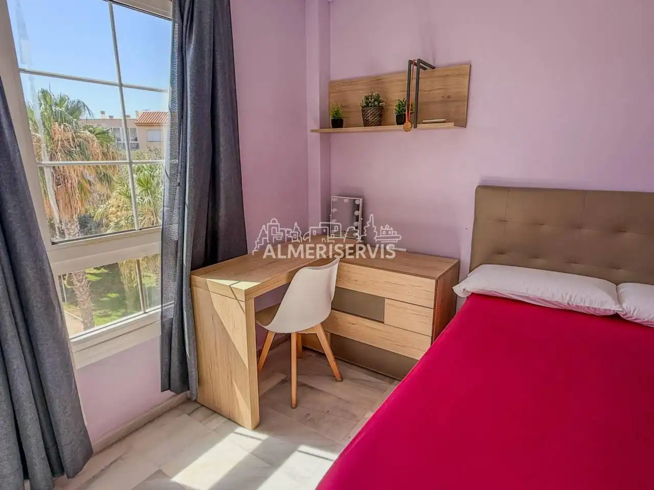 Maisonette zum Verkauf in Calle Carabela, Almerimar
