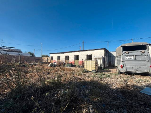 Terreno residencial en Venta en Calle Bollullos en Palmete