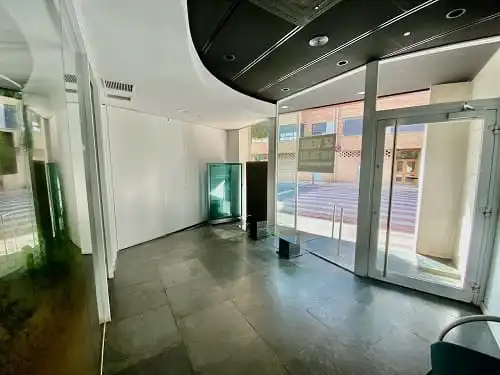 Büro zum Verkauf in Mendavia mit Klimaanlage und Möbliert