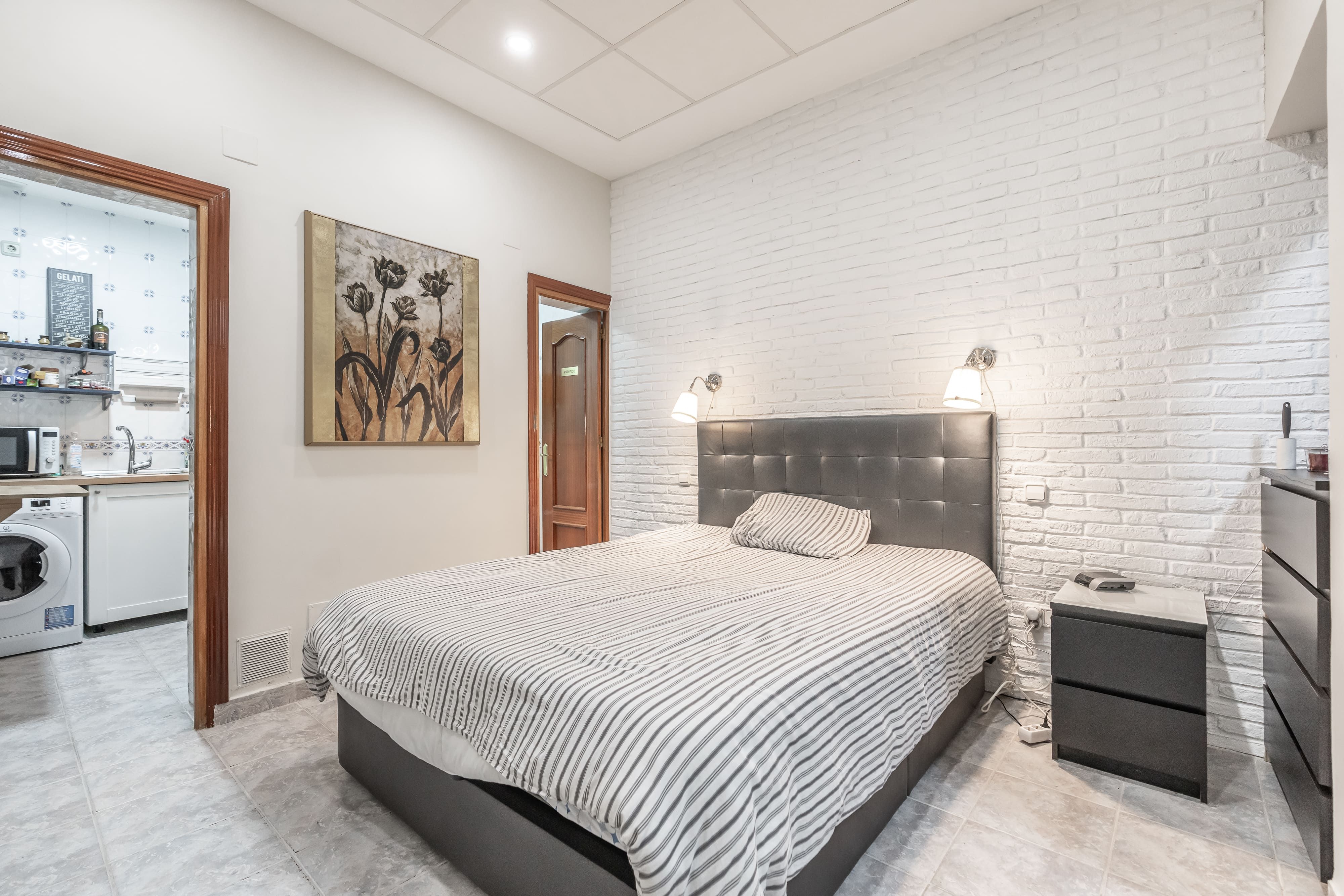Bedroom of Flat for sale in  Madrid Capital  with Heating