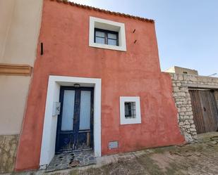 Vista exterior de Casa adosada en venda en Sorbas