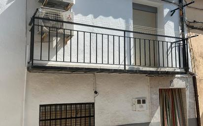 Exterior view of House or chalet for sale in Malpartida de Plasencia  with Air Conditioner, Heating and Terrace