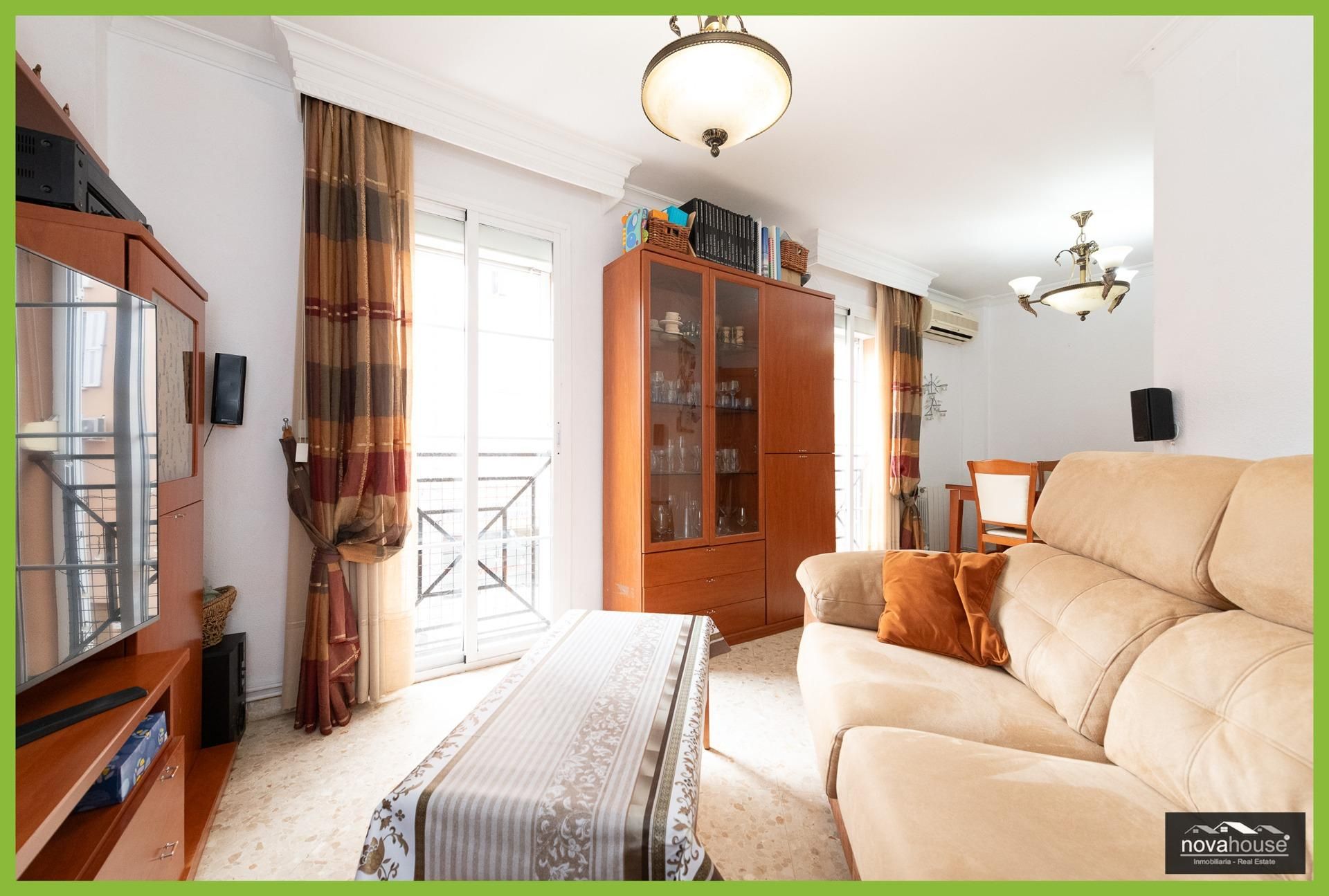 Piso en venta en El Molinillo - Capuchinos, Centro