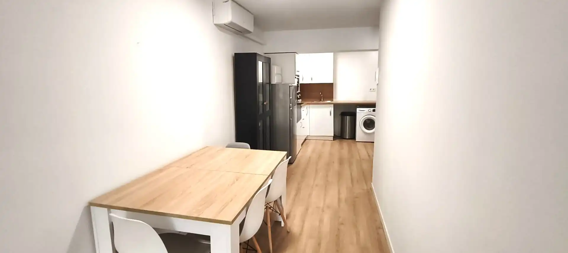 Küche von Wohnung zum Verkauf in Reus mit Klimaanlage, Parkett und Möbliert
