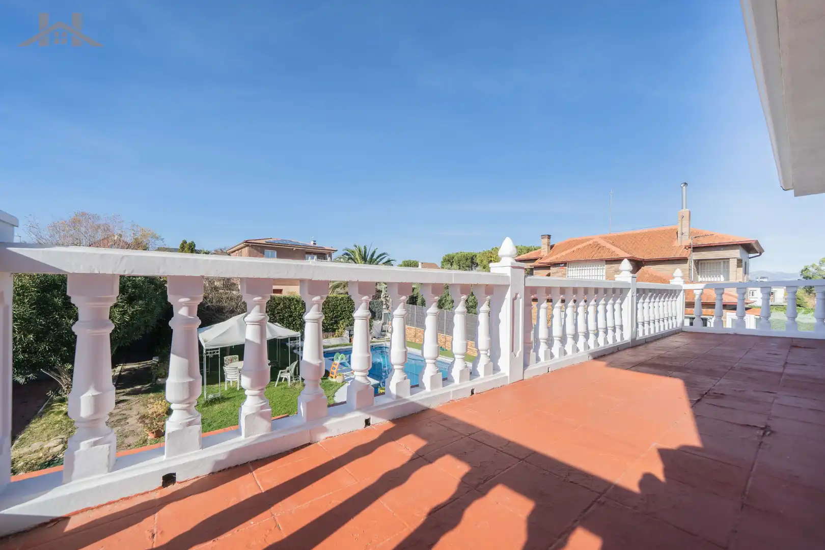 Exterior view of Houses for sale in Villanueva del Pardillo  with Heating, Private garden and Terrace