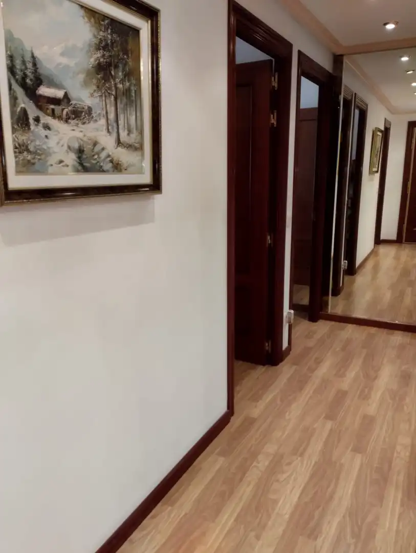 Pis en venda en  Logroño amb Calefacció, Parquet i Moblat
