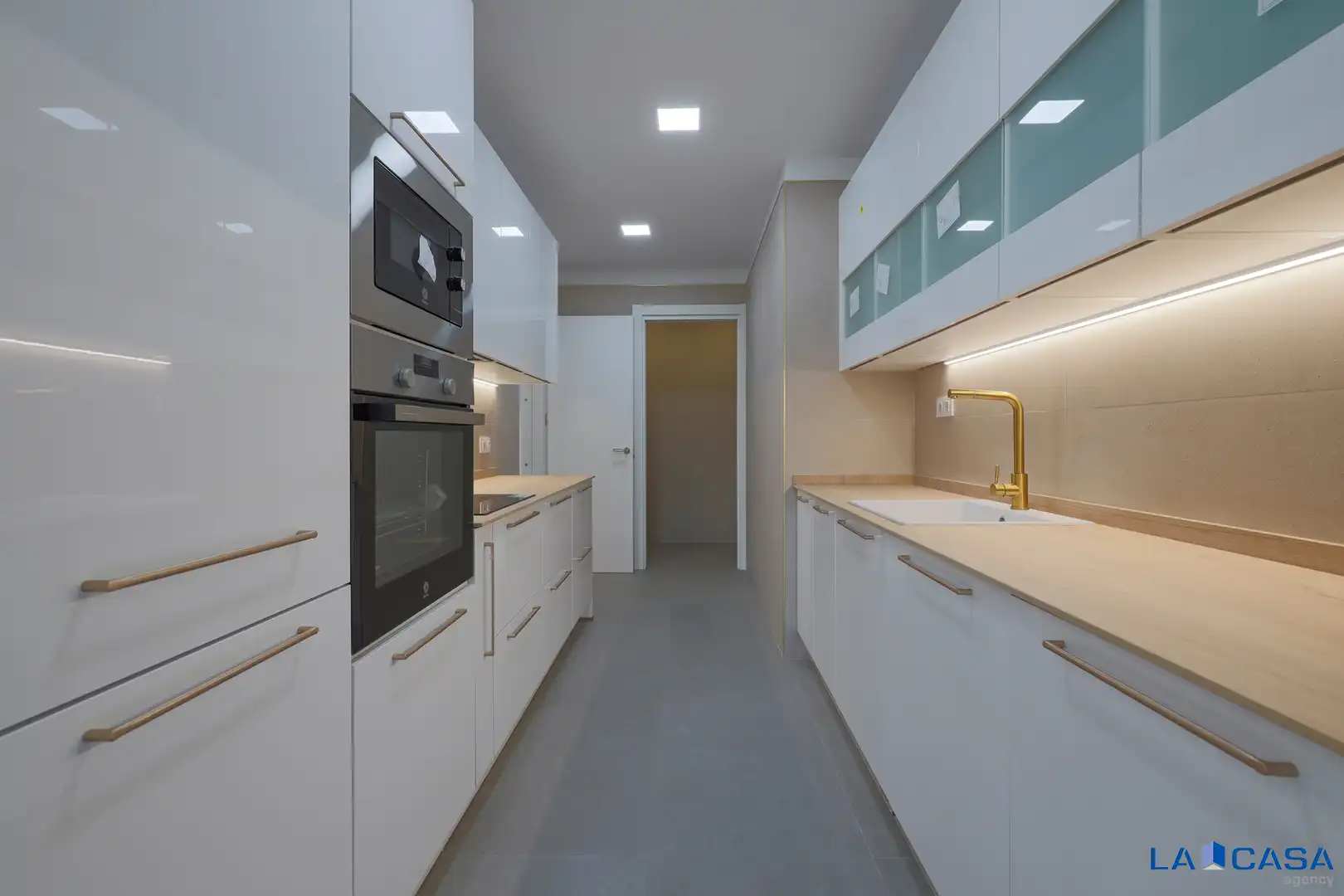Cocina de Piso en venta en Ripoll con Calefacción y Balcón