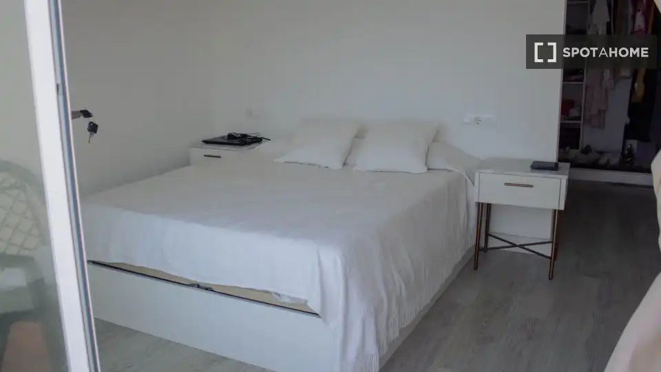Bedroom of Apartments for share in Cullera  with Air Conditioner, Terrace and Furnished