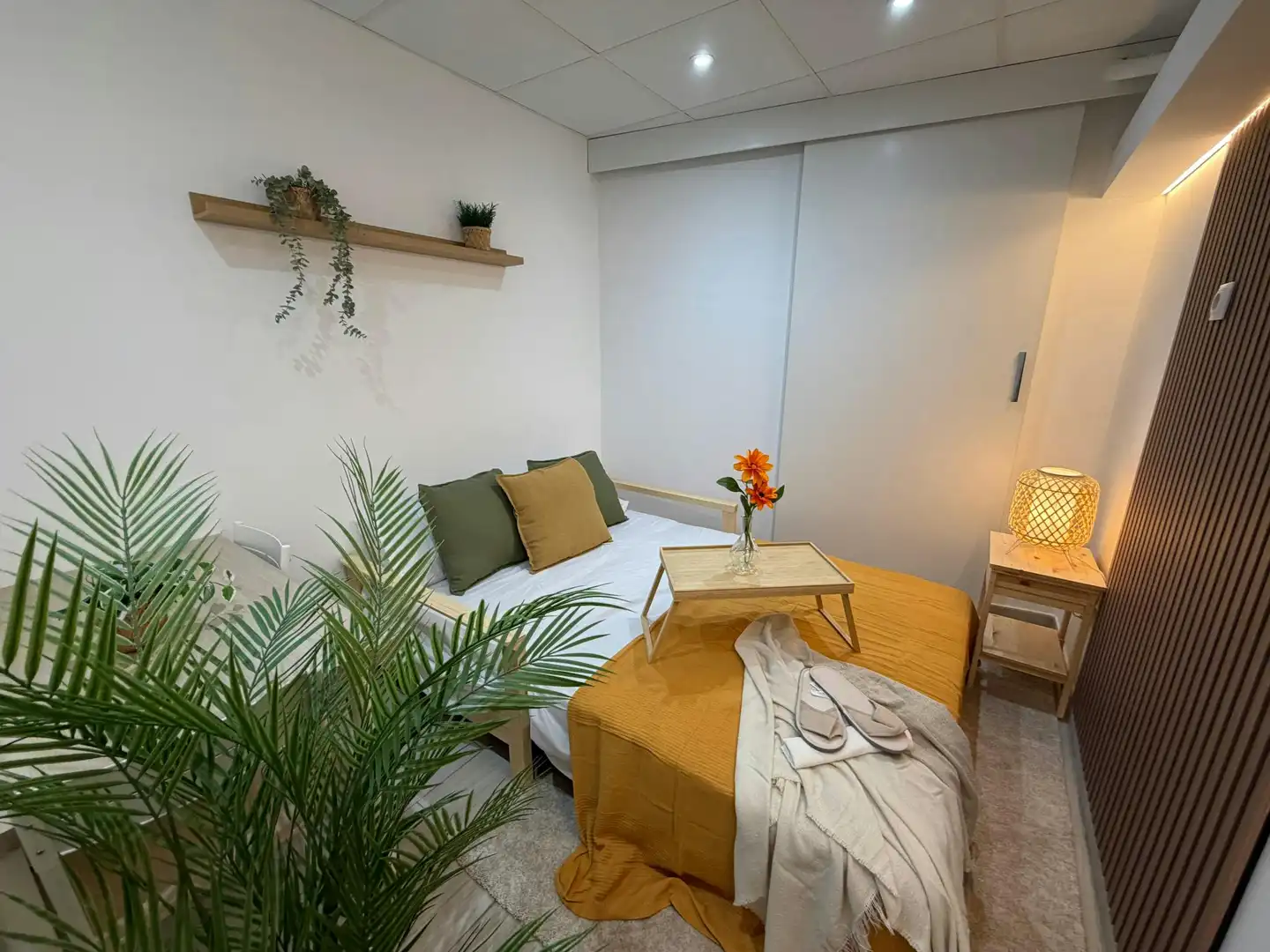 Bedroom of Flat for rent in Madrid  with Heating, Furnished and Washing machine
