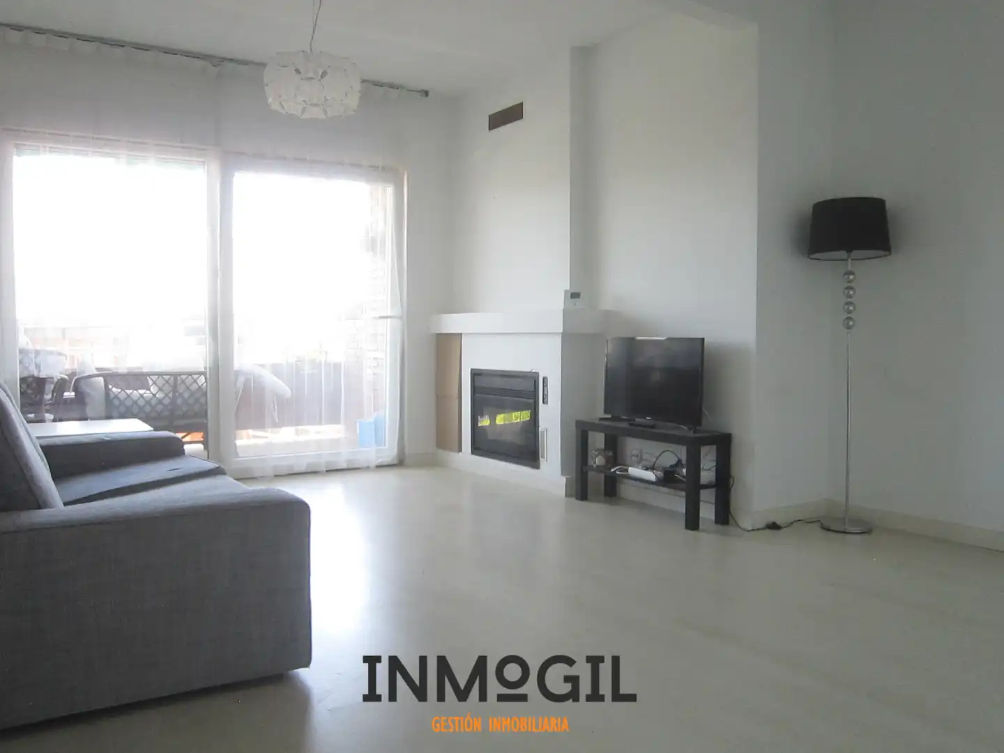 Wohnzimmer von Wohnung zum Verkauf in Navacerrada mit Heizung, Terrasse und Ofen