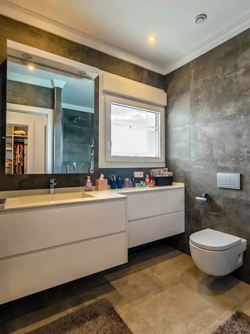 Bathroom of Houses for sale in Dénia  with Air Conditioner, Heating and Private garden