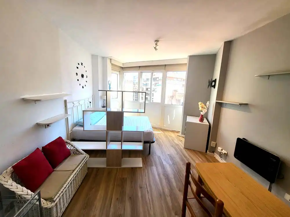 Studio avec ascenseur à louer à Rúa do Príncipe, imagen 11