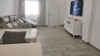 Living room of Flat for sale in Canovelles  with Air Conditioner and Oven