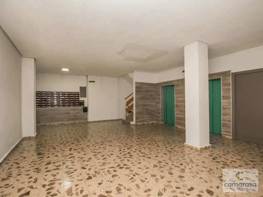 Piso en venta en Ávila con Calefacción y Trastero