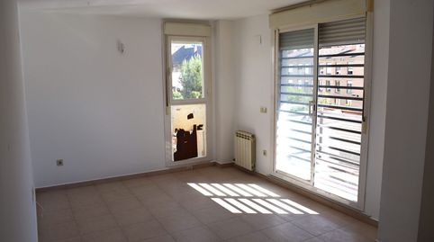 Foto 3 de Piso en venta en Calle de Valle de Oza, Sabiñánigo Centro - Aurín, Sabiñánigo