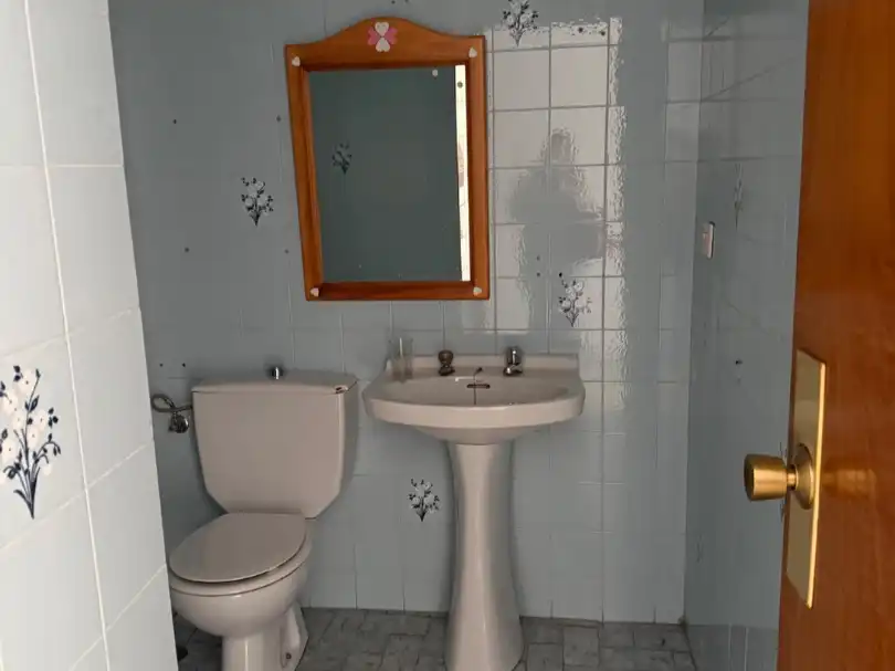 Badezimmer von Geschaftsraum zum Verkauf in Aldeanueva de la Vera