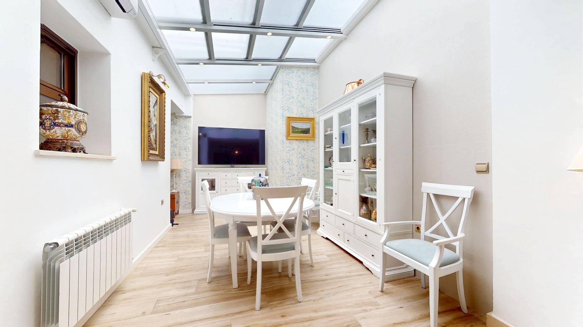 Dining room of Single-family semi-detached for sale in  Córdoba Capital  with Air Conditioner, Heating and Storage room