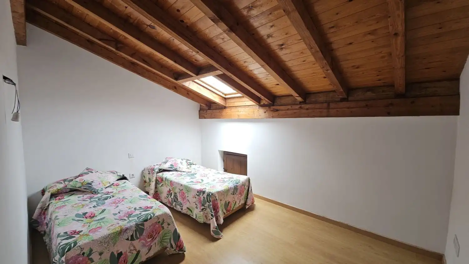 Bedroom of Houses for sale in Mazcuerras  with Balcony