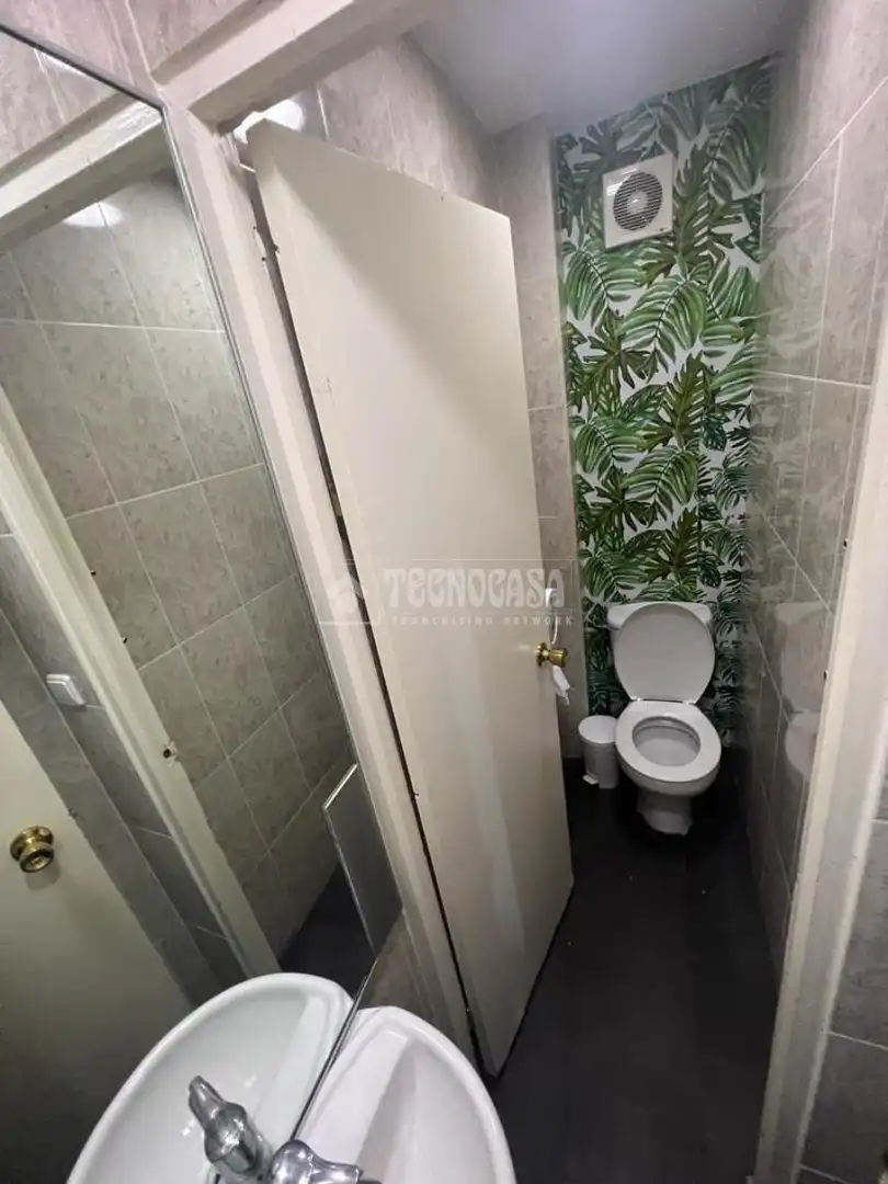 Commercial properties for sale in Cuatro Caminos - Azca