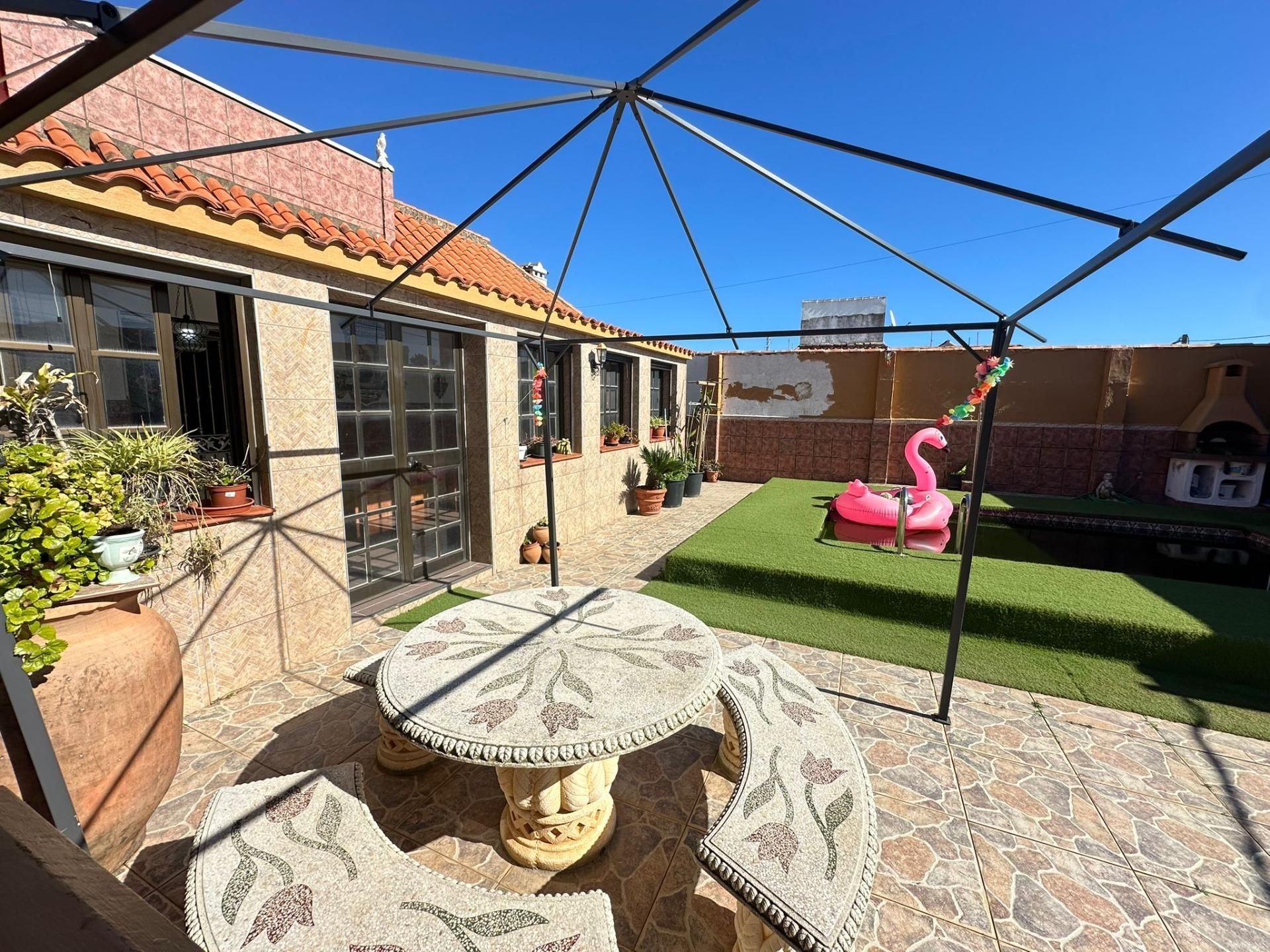 Terraza de Casa o chalet en venta en La Línea de la Concepción