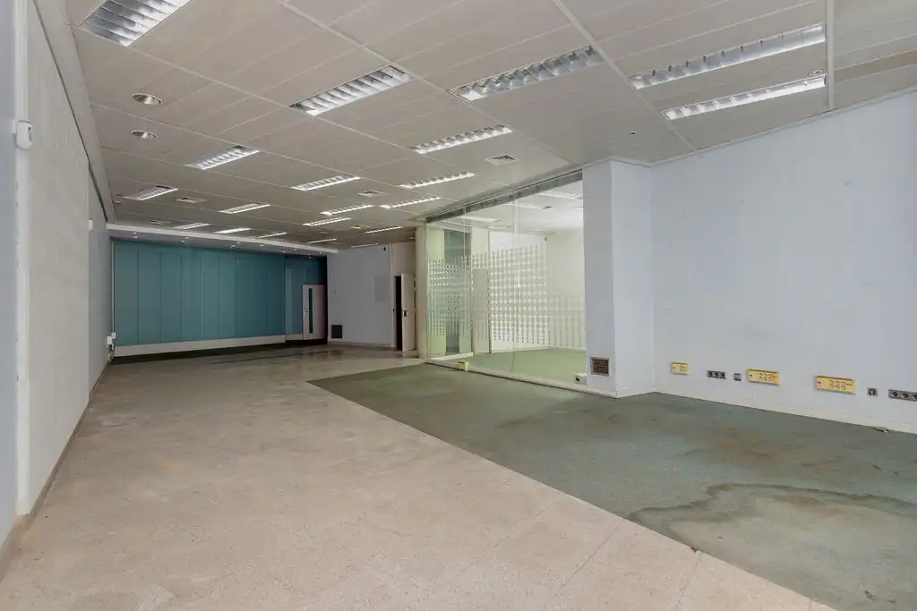Gewerbefläche zum Verkauf in Centro, imagen 4