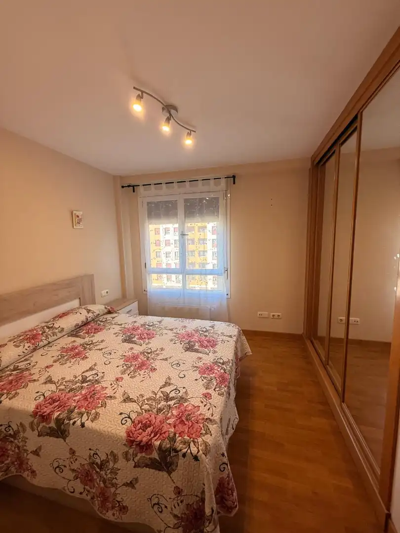 Bedroom of Apartments for rent in Vallobín - La Florida