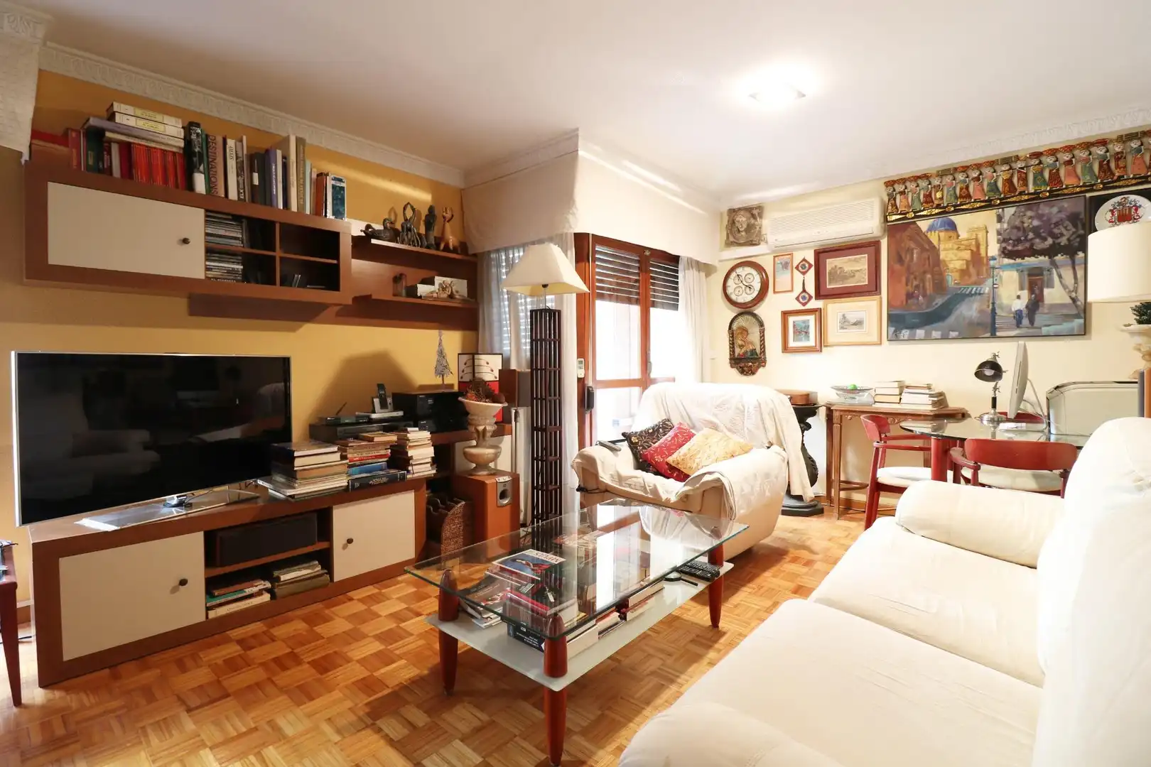 Living room of Flat for rent in Elche / Elx  with Air Conditioner, Furnished and Balcony