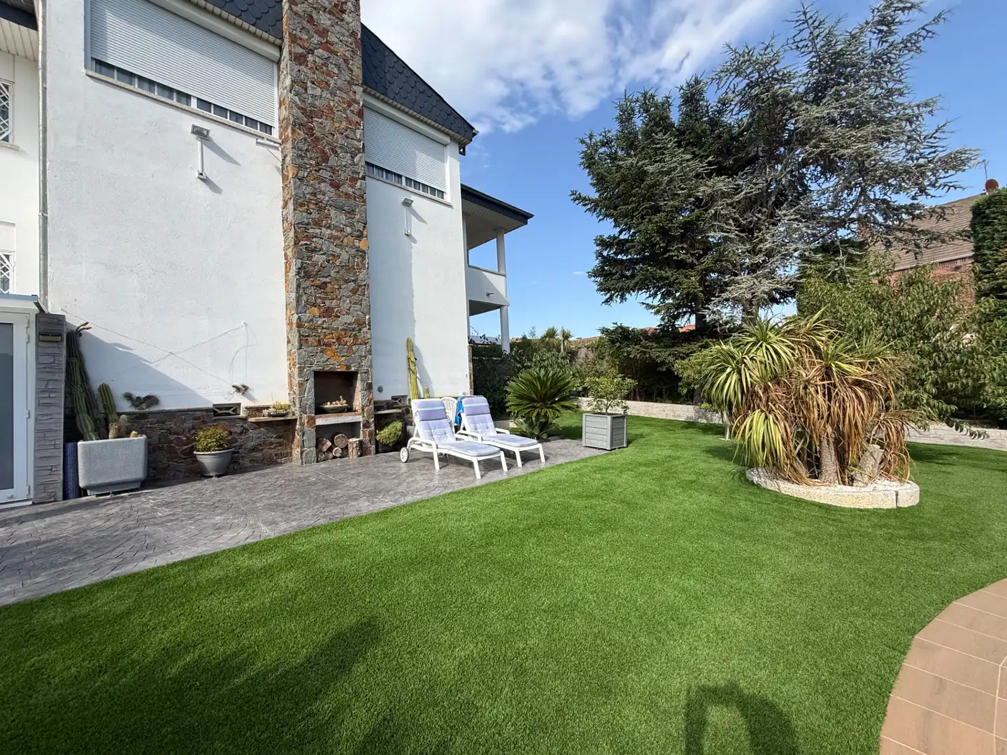 Terrasse von Haus zum Verkauf in Begues mit Heizung, Privatgarten und Terrasse