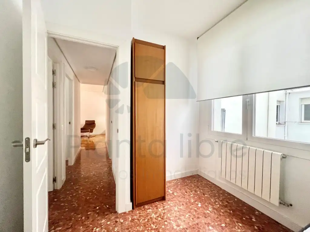 Apartament amb terrassa en venda a Avenida De La Paz, imagen 22