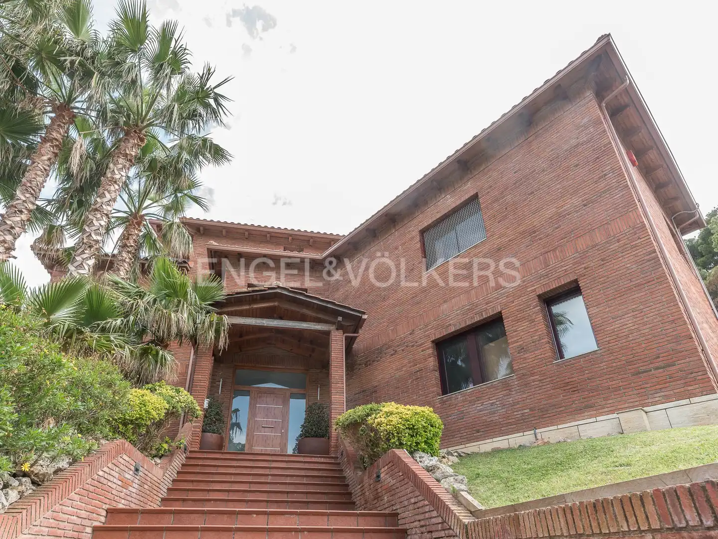 Exterior view of Houses for rent in Castelldefels  with Air Conditioner, Heating and Private garden