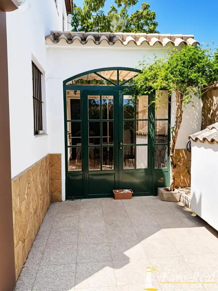 Terrassa de Casa o xalet en venda en Sanlúcar de Barrameda amb Aire condicionat, Terrassa i Traster