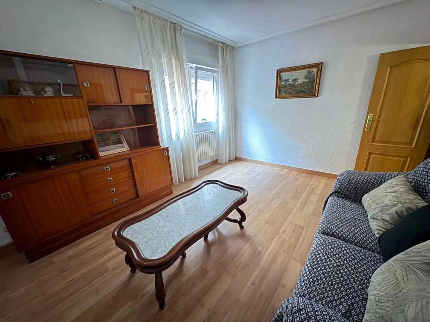 Sala d'estar de Pis en venda en León Capital 