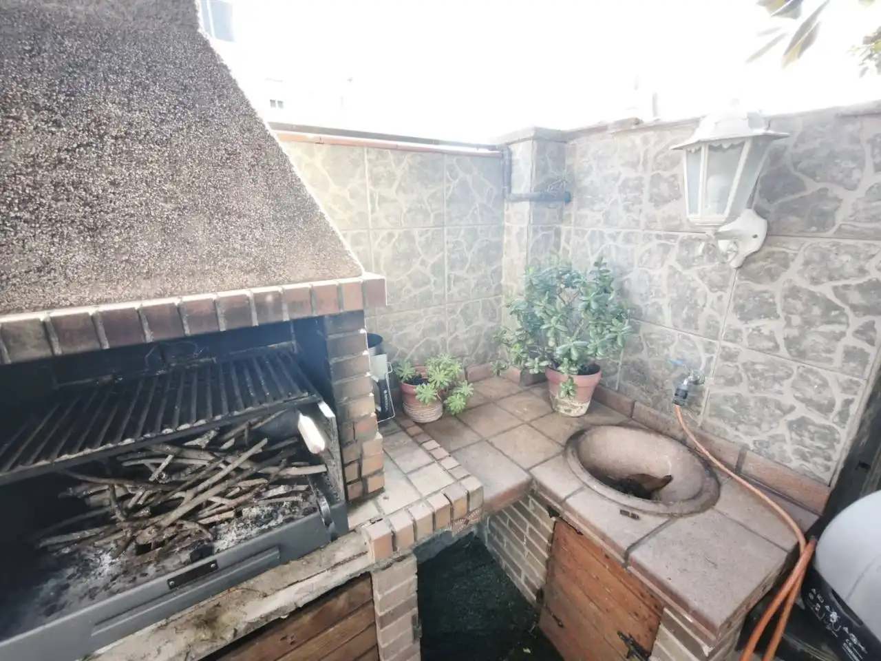 Terraza de Casa o chalet en venta en Santa Coloma de Gramenet con Aire acondicionado, Jardín privado y Parquet